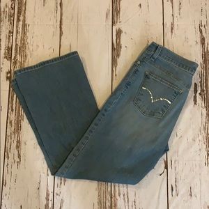 Levi’s 512 perfectly slimming boot cut jeans sz 8